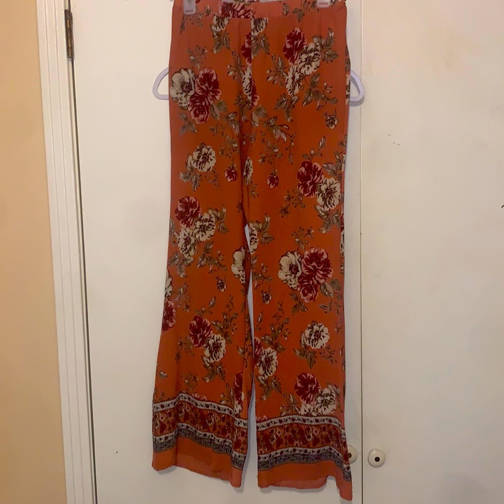 Large madrag floral pants